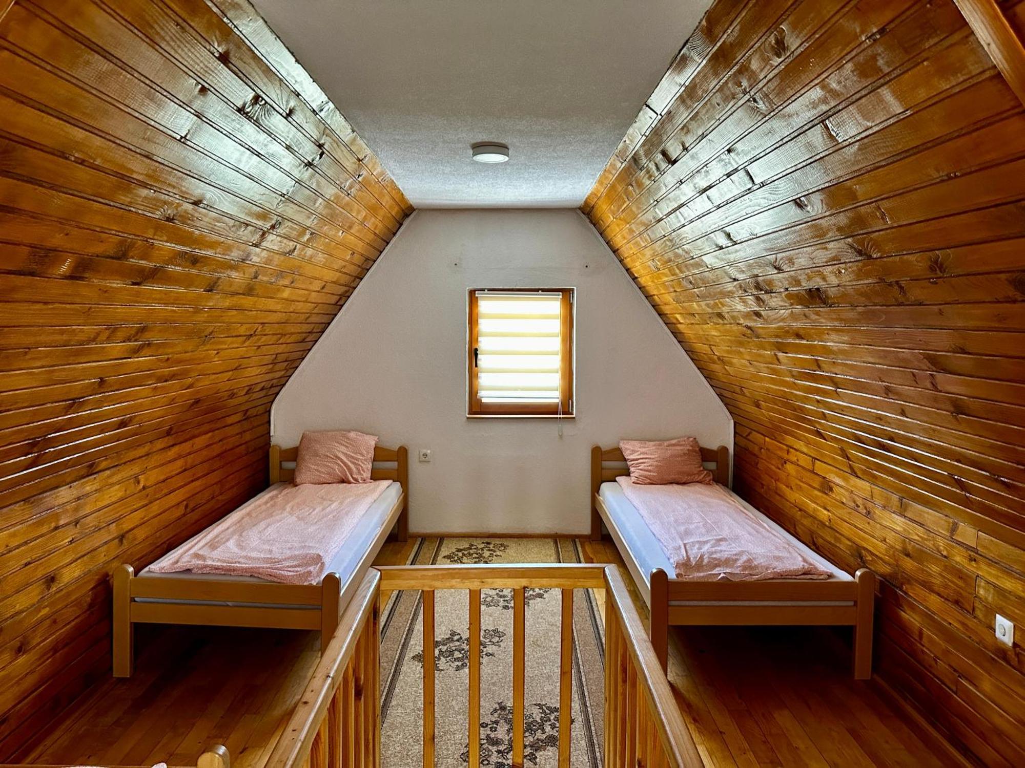Holiday Home Krajina II Vlasic Luaran gambar